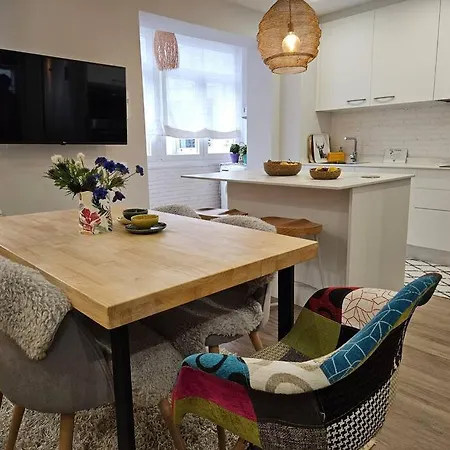 Апартаменти 195a Precioso Apartamento Barrio La Arena